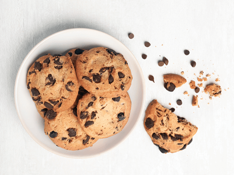 Verführerische Cookies mit Schokoladenstückchen